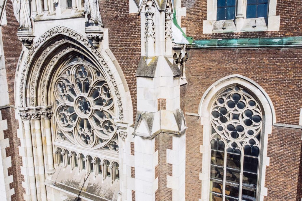 gothic windows beautiful architecture